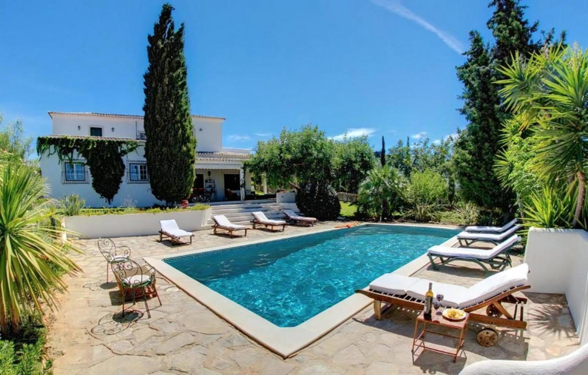 Villa Amendoal, Luxury With Private Pool, Ac Near Albufeira, Fabulous Countryside Views Albufeira